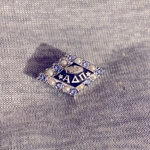 Alpha Delta Pi Pin/Badge